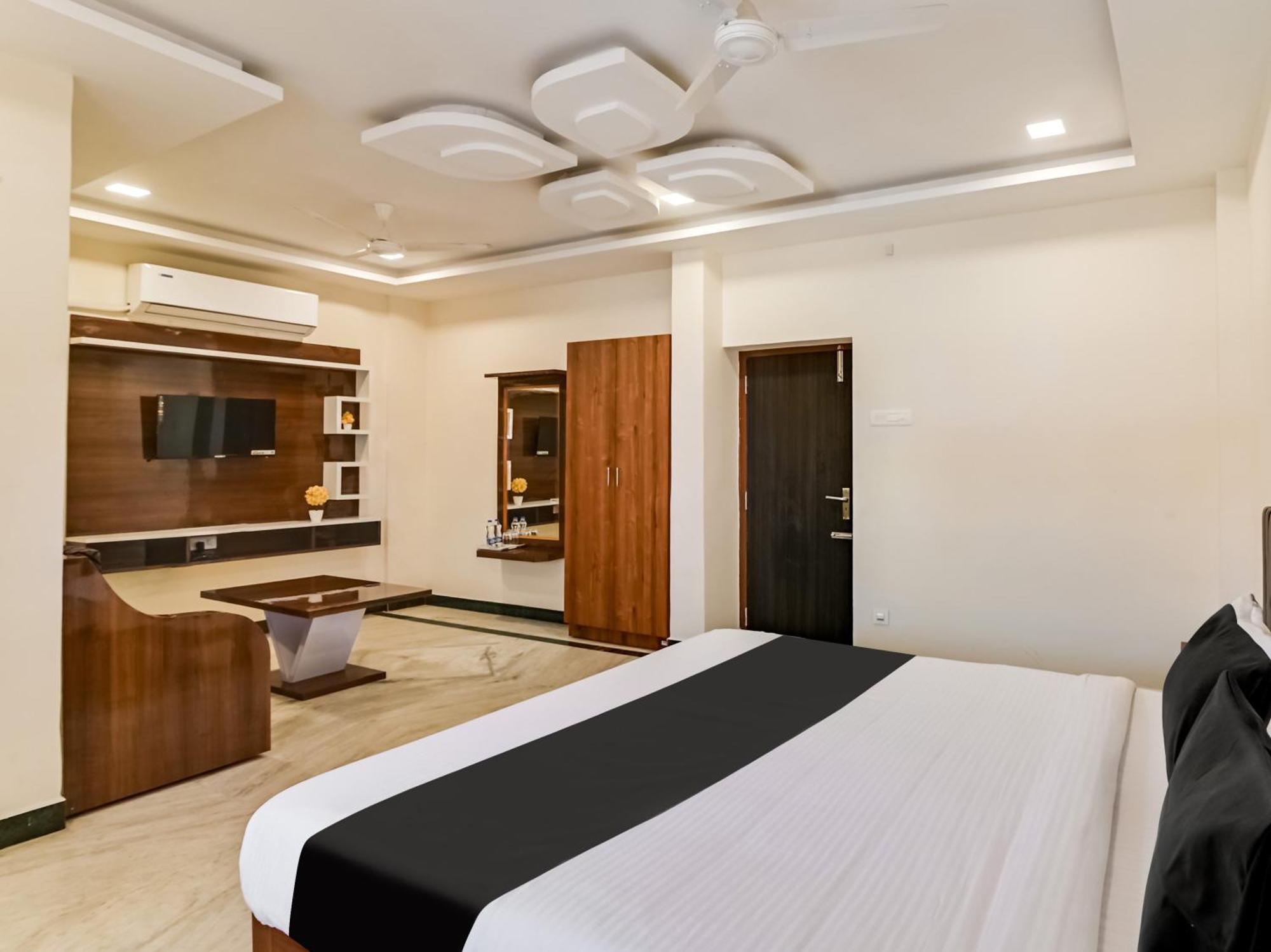 Hotel O Rj Royal Inn Vellore Εξωτερικό φωτογραφία