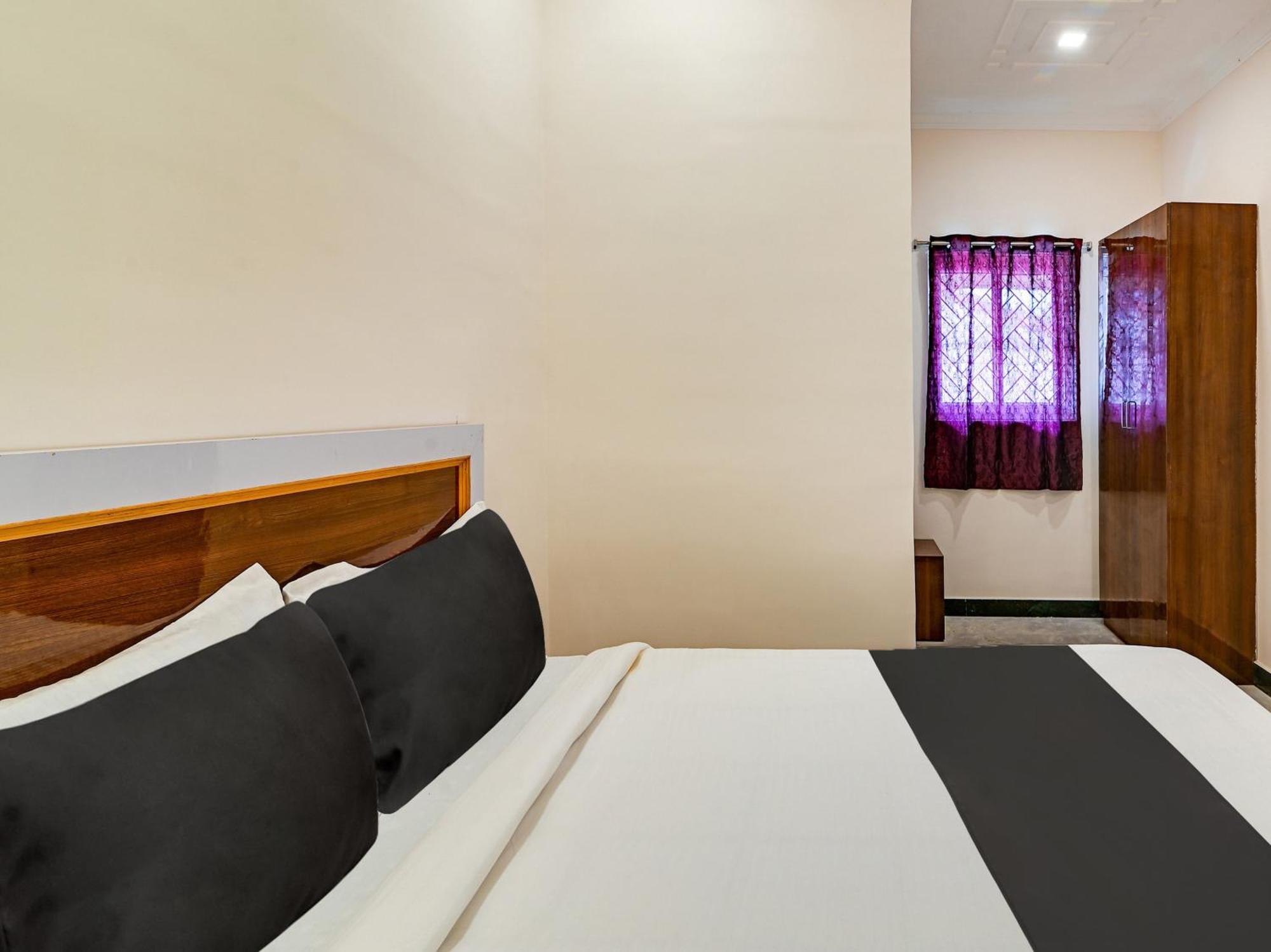 Hotel O Rj Royal Inn Vellore Εξωτερικό φωτογραφία