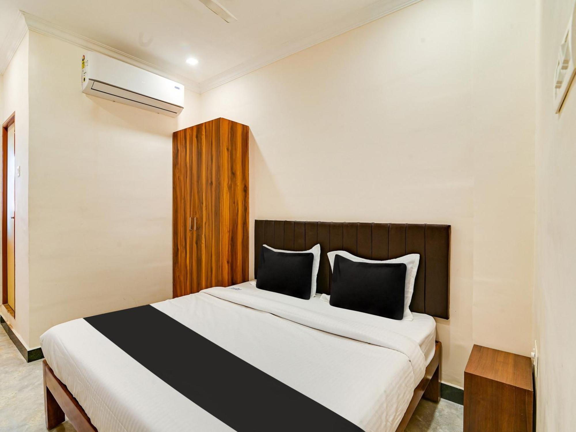 Hotel O Rj Royal Inn Vellore Εξωτερικό φωτογραφία